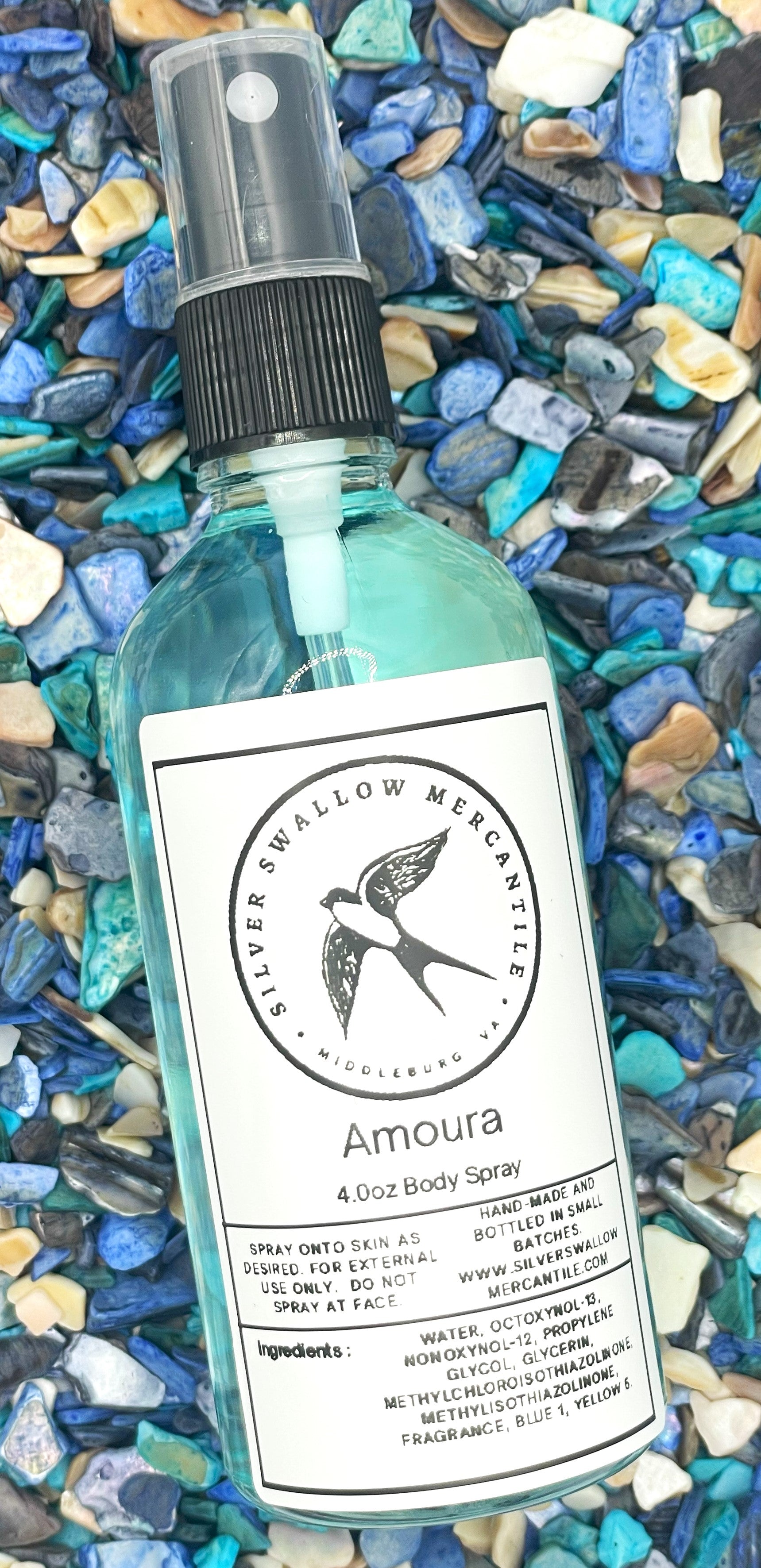 Amoura – Moisturizing Body Spray w/ Hints of Jasmine, Wild Rose, and Sandalwood